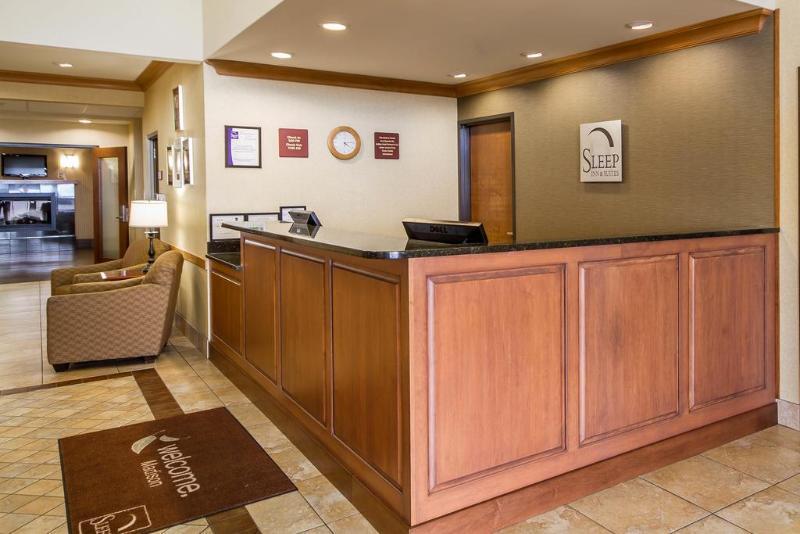 Mainstay Suites Madison - Monona Exteriér fotografie